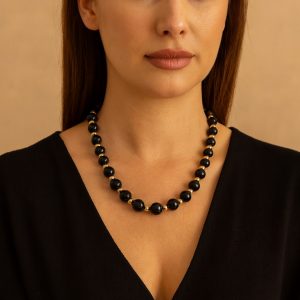 Noir Élégance